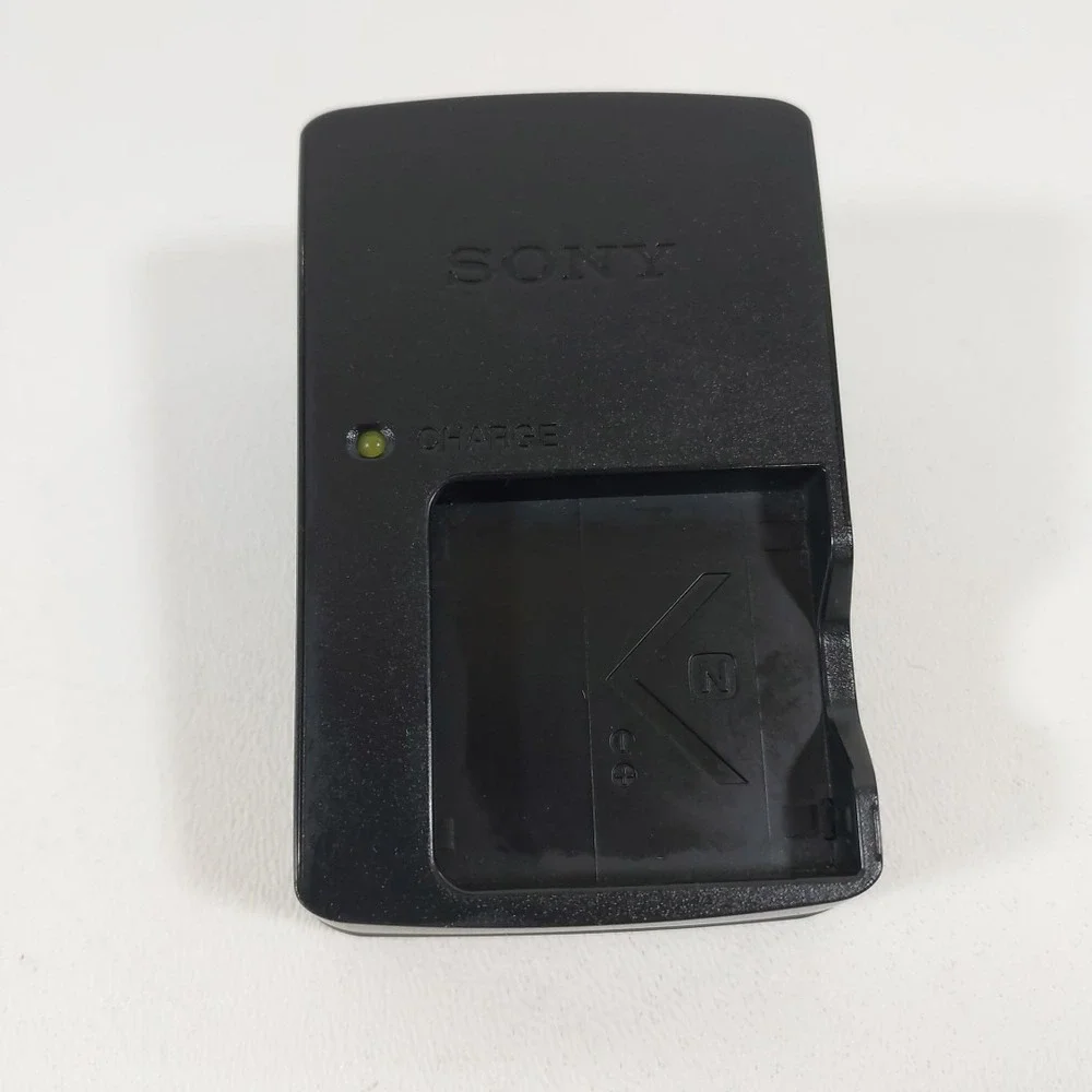 Battery Charger Model BC-CSN For Sony Cyber‎ Shot Compact Digital Cameras